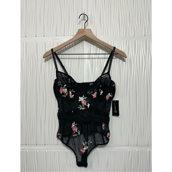 NWT I.N.C. International Concepts Women's Floral Lace Lingerie Bodysuit - Medium - Picture 2 of 12